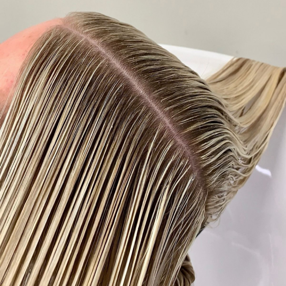 Toner/Gloss at Beauty Empire Salon in Raymore, MO