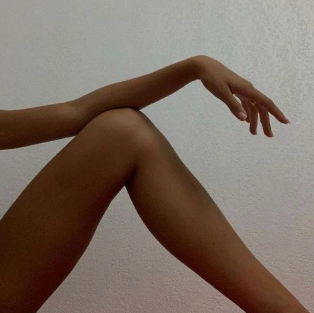 Custom Spray Tan at Crystal Glow Studio in Fargo, ND
