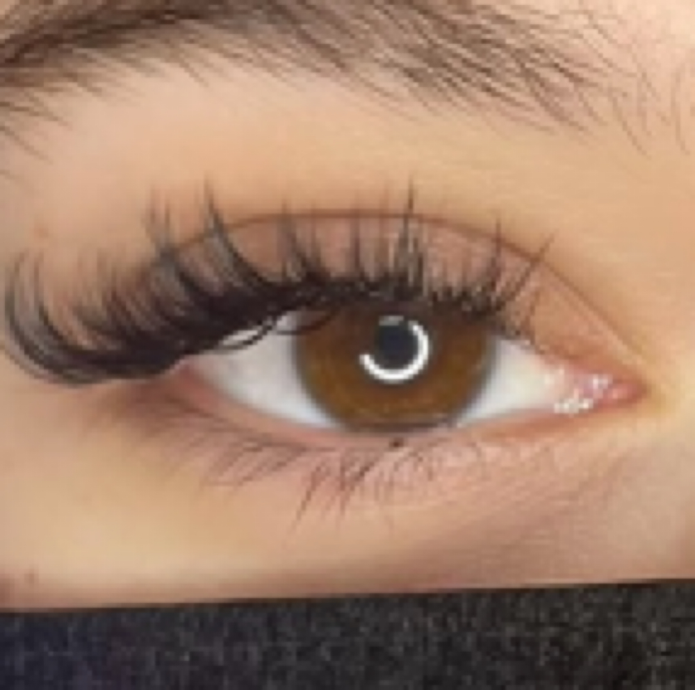 Mini Fill at Lash Diva in Marina, CA