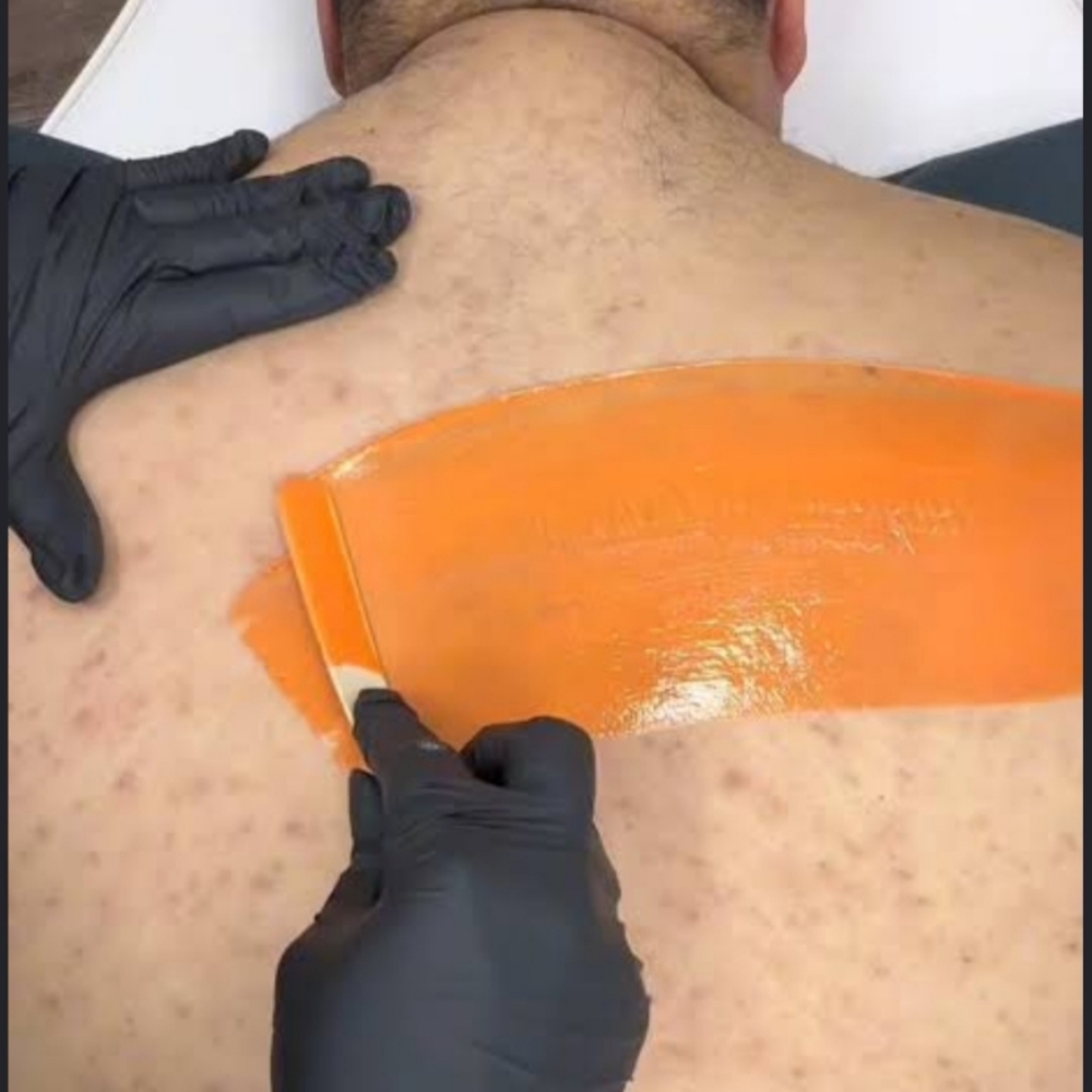 Back Wax - Upper at JULES COSMETIC ARTISTRY in Omaha, NE