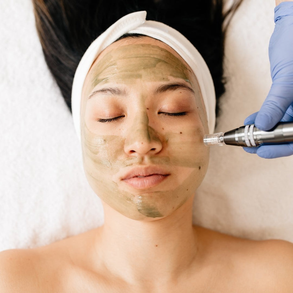 Omega Green Facial