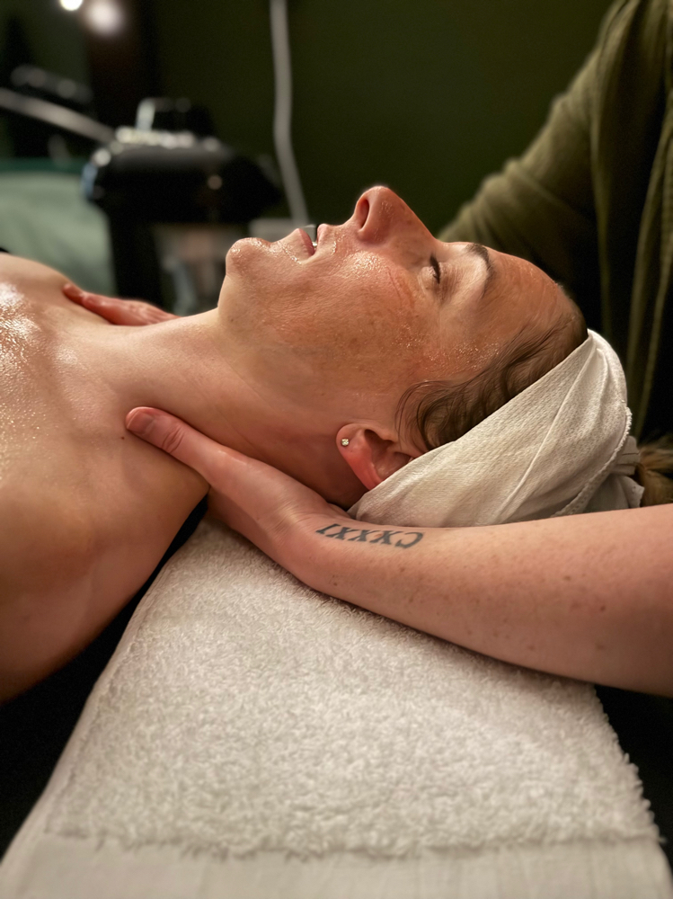 RR Signature Facial Ritual