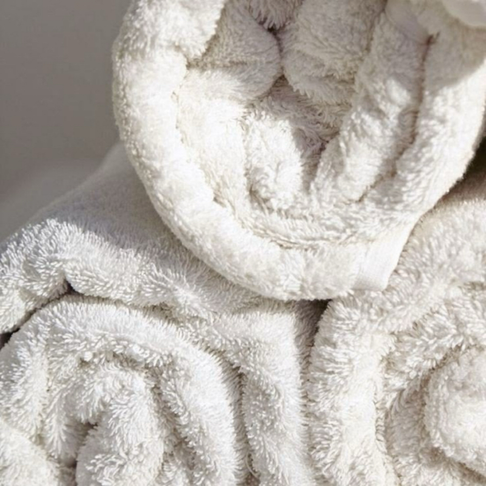 SKIN RESET FACIAL at Flawless Beauty in Saco, ME