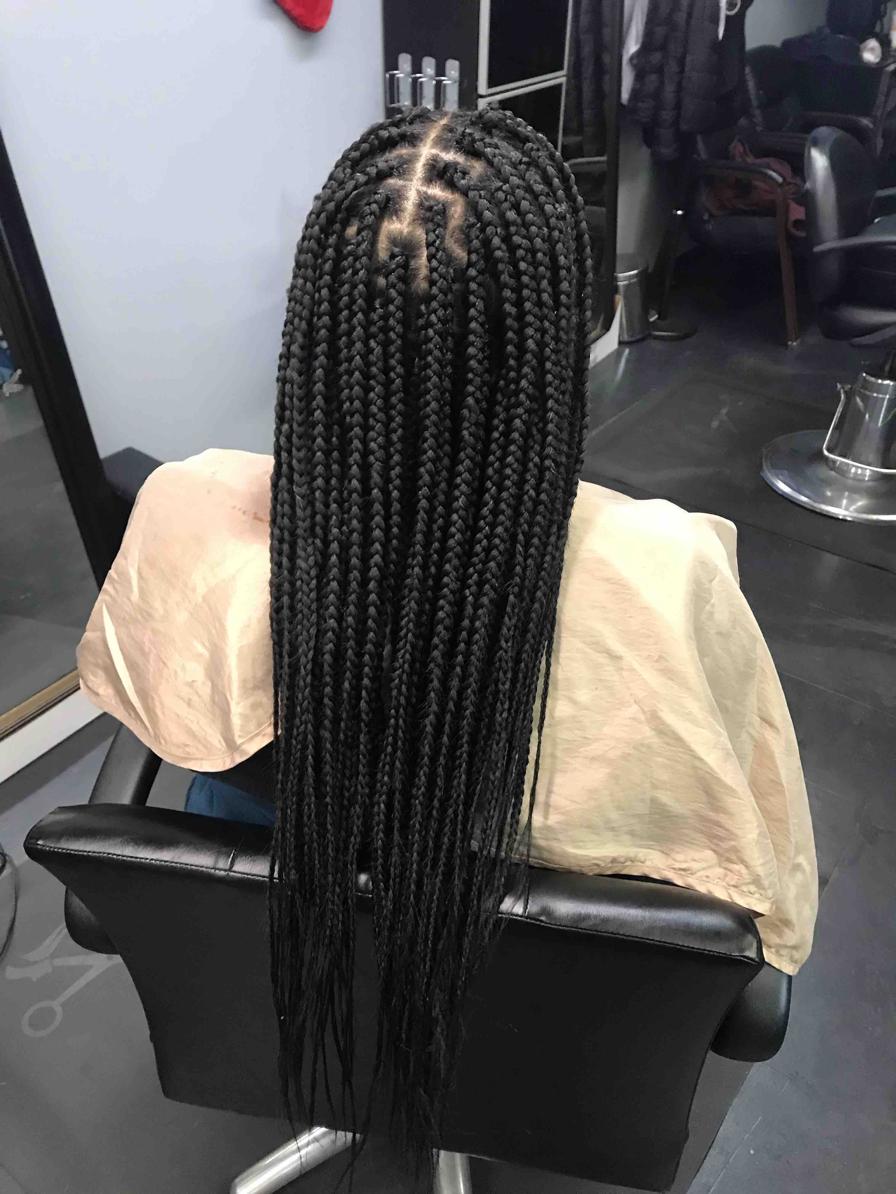 Box Braids Medium Bra Length