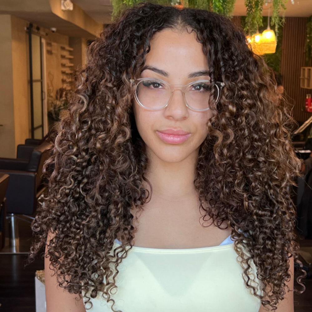 The Glam Curl Experience➿🪮✨ at The Glam Factory in Somerville, MA