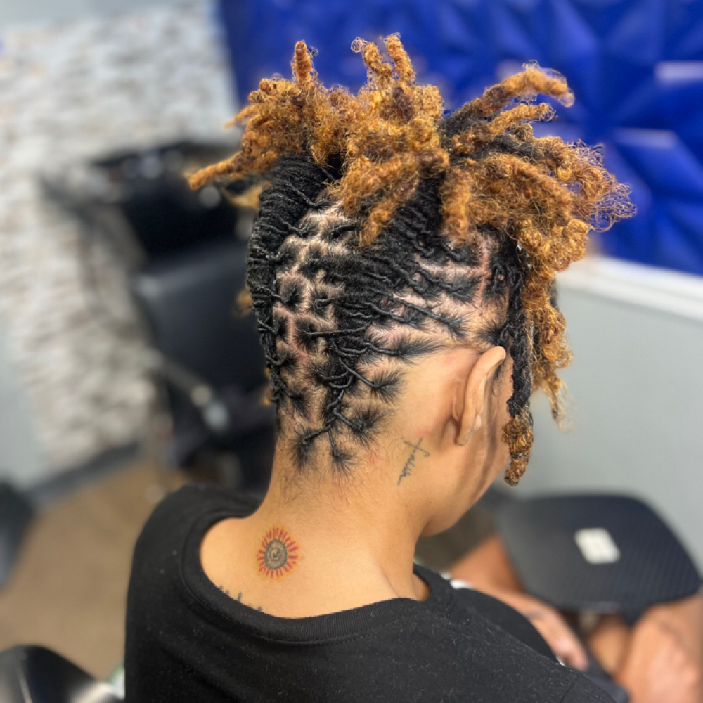 Loc ReTwist at The Loc Trio in Riverdale, GA