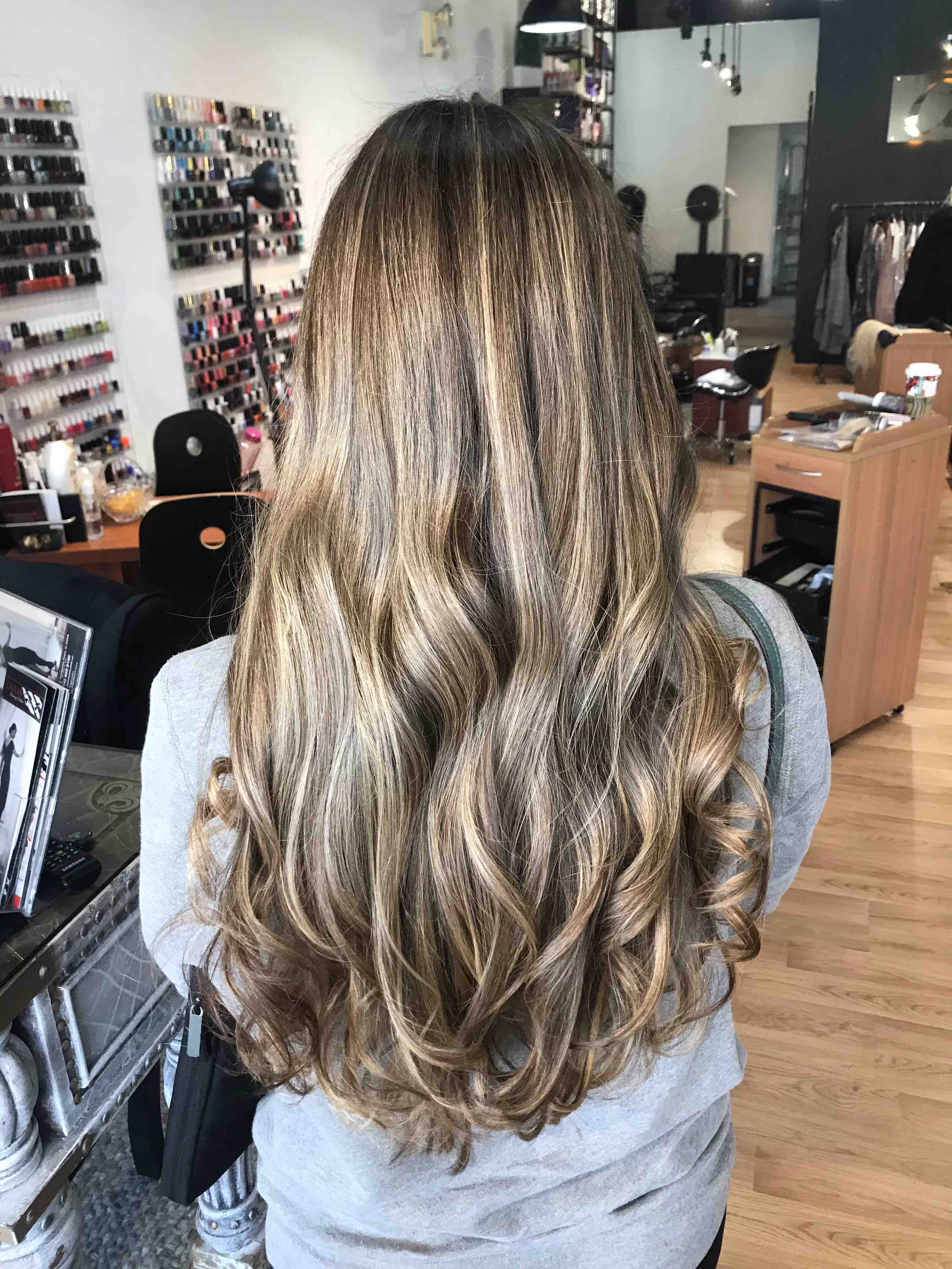 Partial Balayage & Babylights