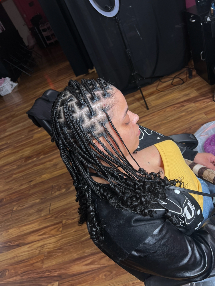 Knotless Bob