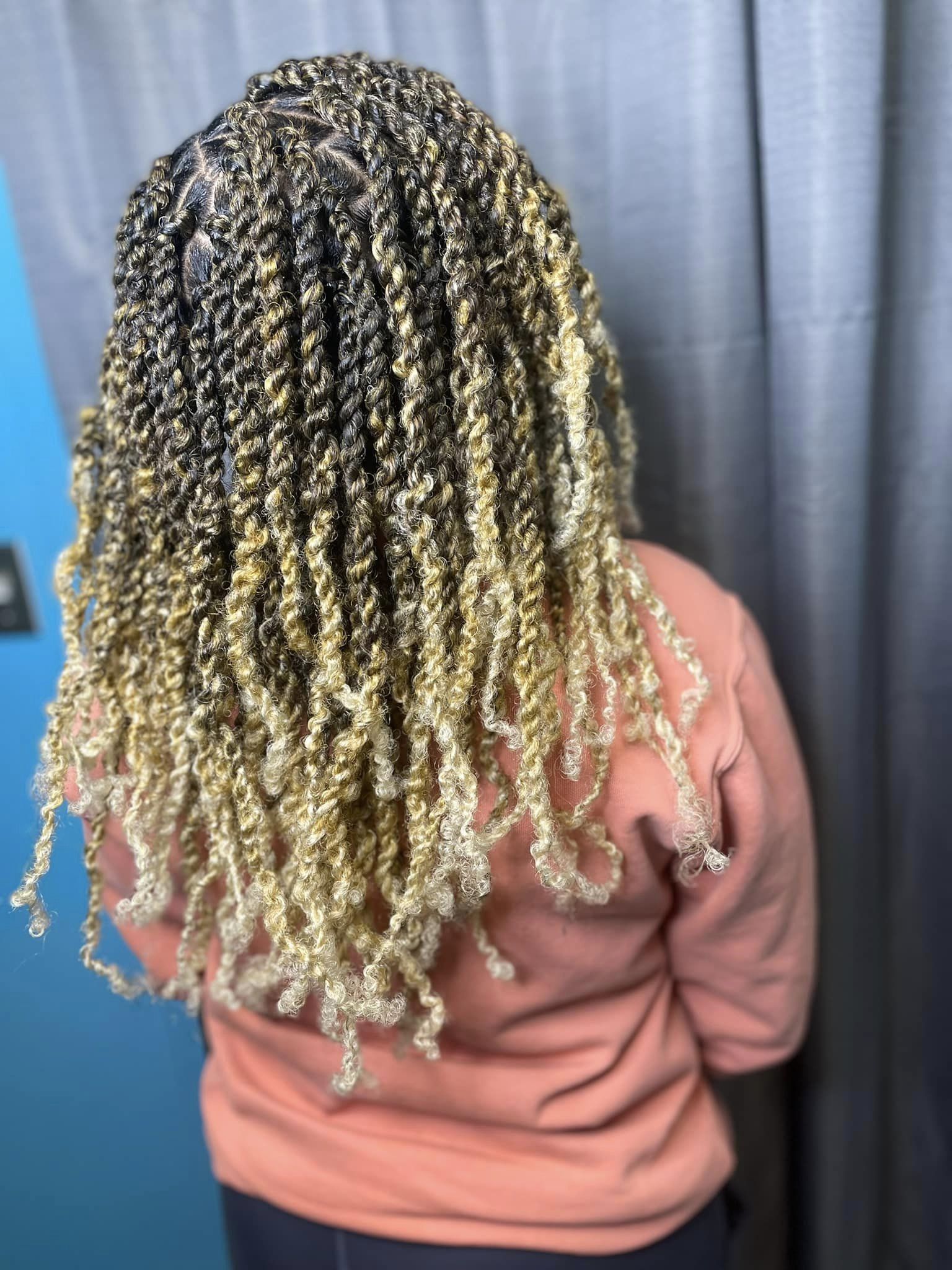 Senegalese Twist Medium Size