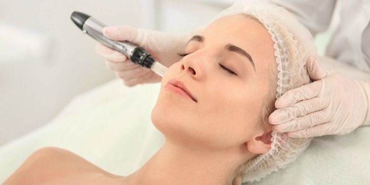 Microneedling Face & Neck