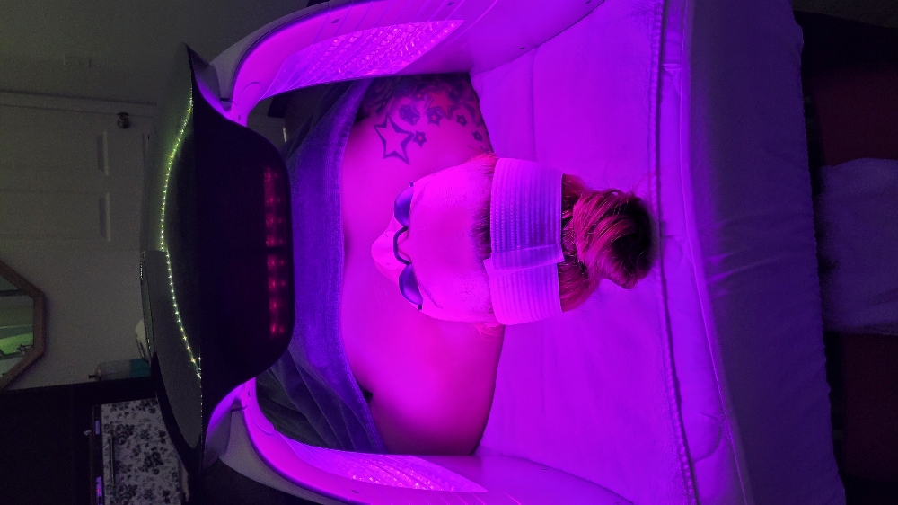 LED Light Therapy Facial