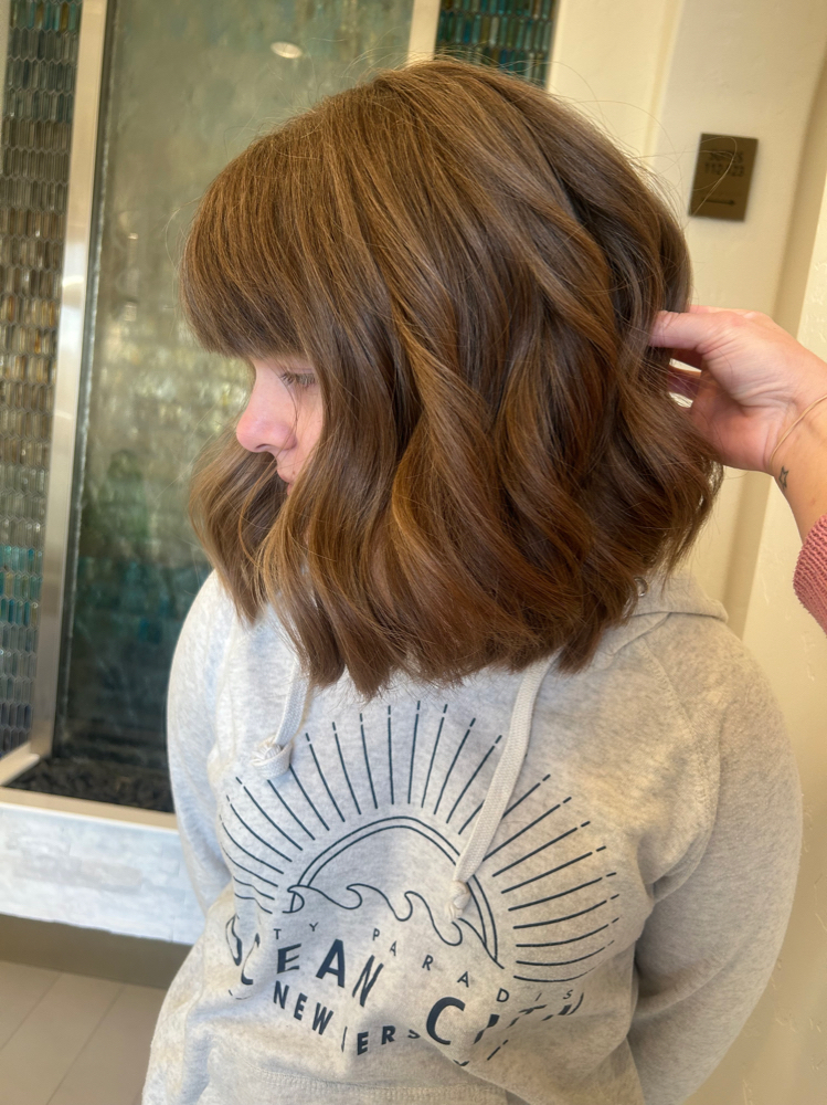 Women's Haircut & Blow-Dry