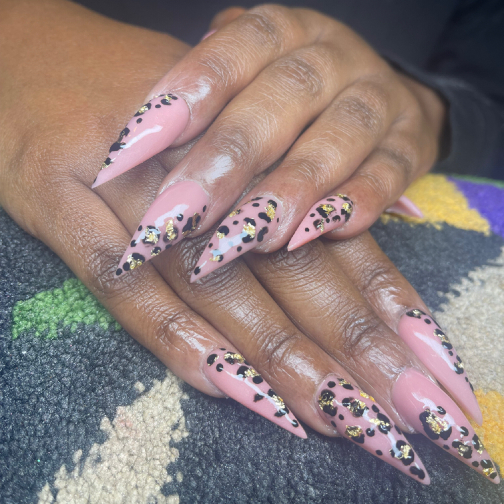Dripp Sets at Royal Dripp’d Nails in Vance, SC