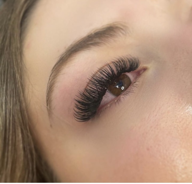 Lash Extension Volume