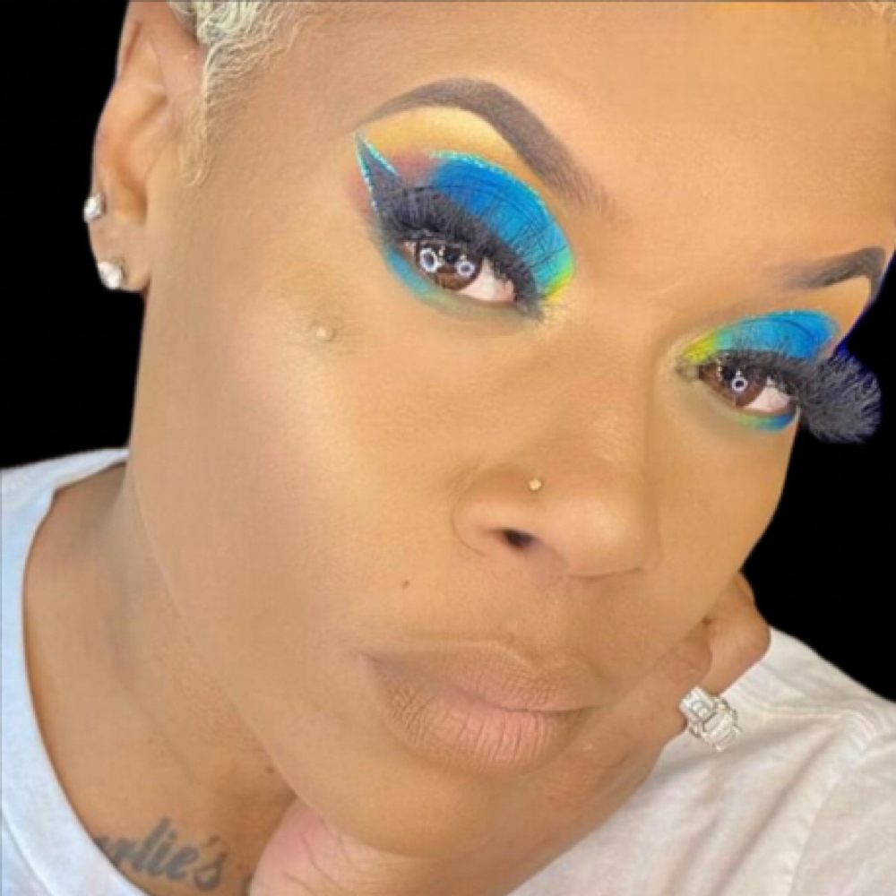Dramatic Eye Soft Glam at Resilient Crown in Milwaukee, WI