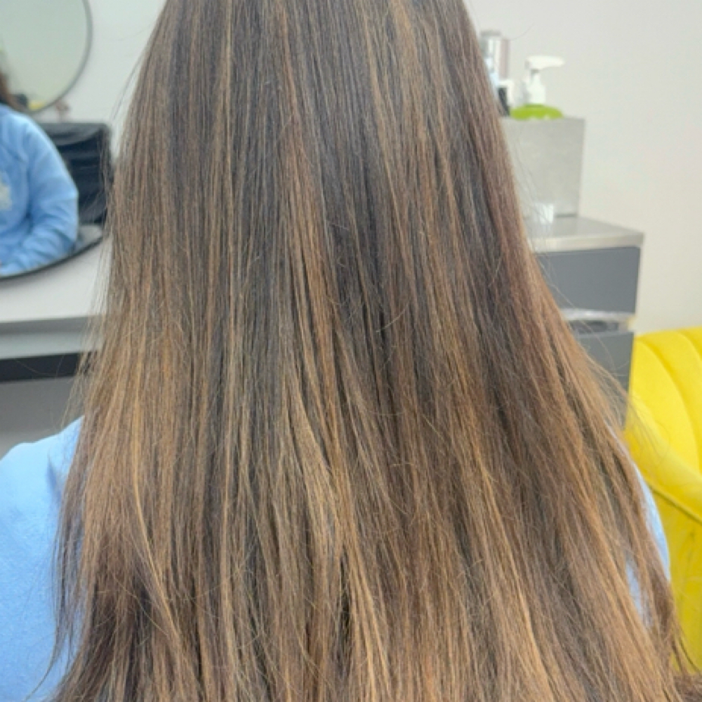 Crown highlights at Hairbyfendi in Brooklyn, NY