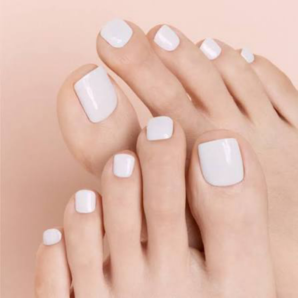 Reg Pedi at Daisy Nail & Spa in Newcomerstown, OH