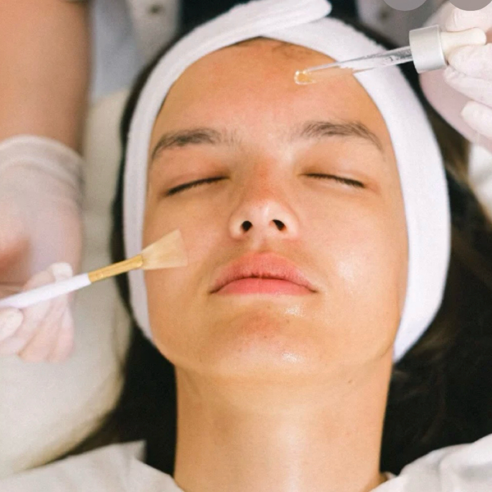 Salicylic Peel Facial at Luvlookbeautyspa @GlossGenius in Las Vegas, NV