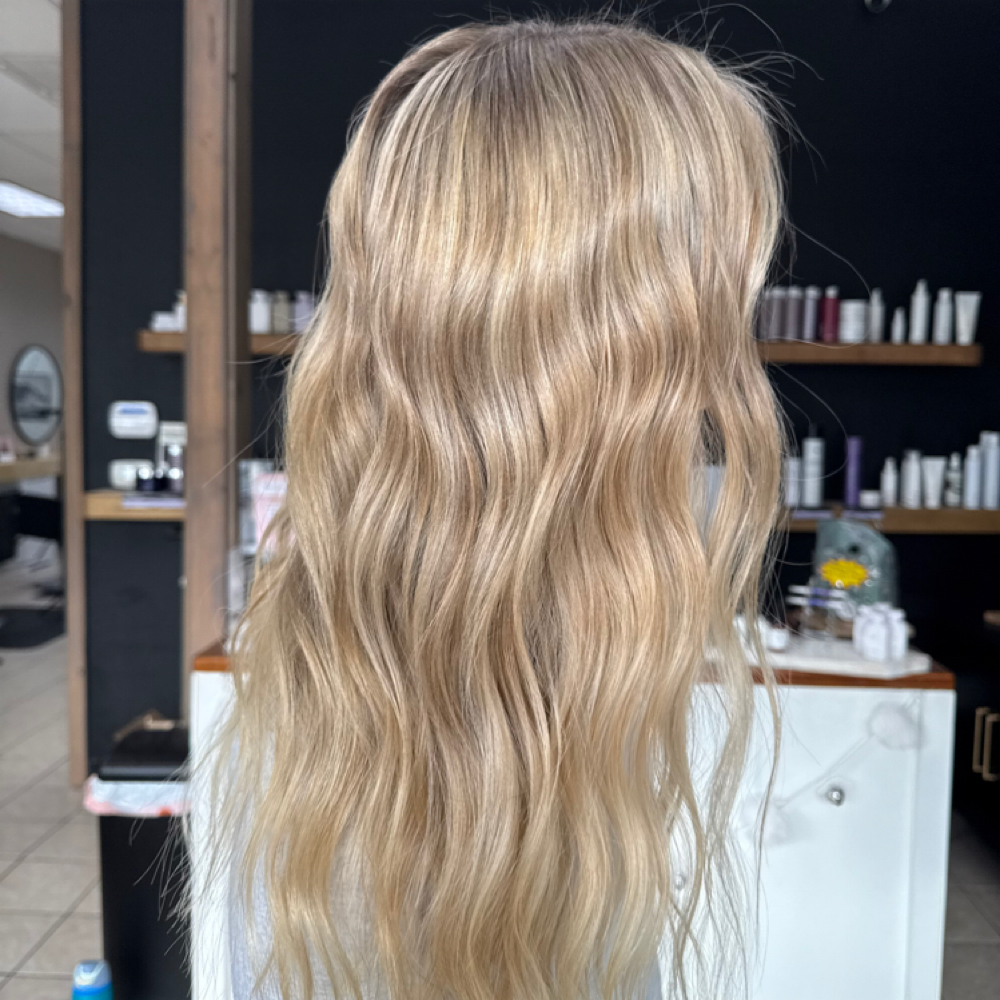 Touch up Blonde at Haylee Calkins in Tualatin, OR