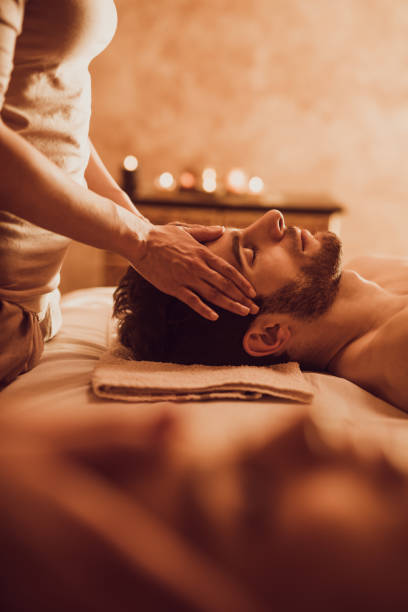 Mary/Massage & Beth/Facial