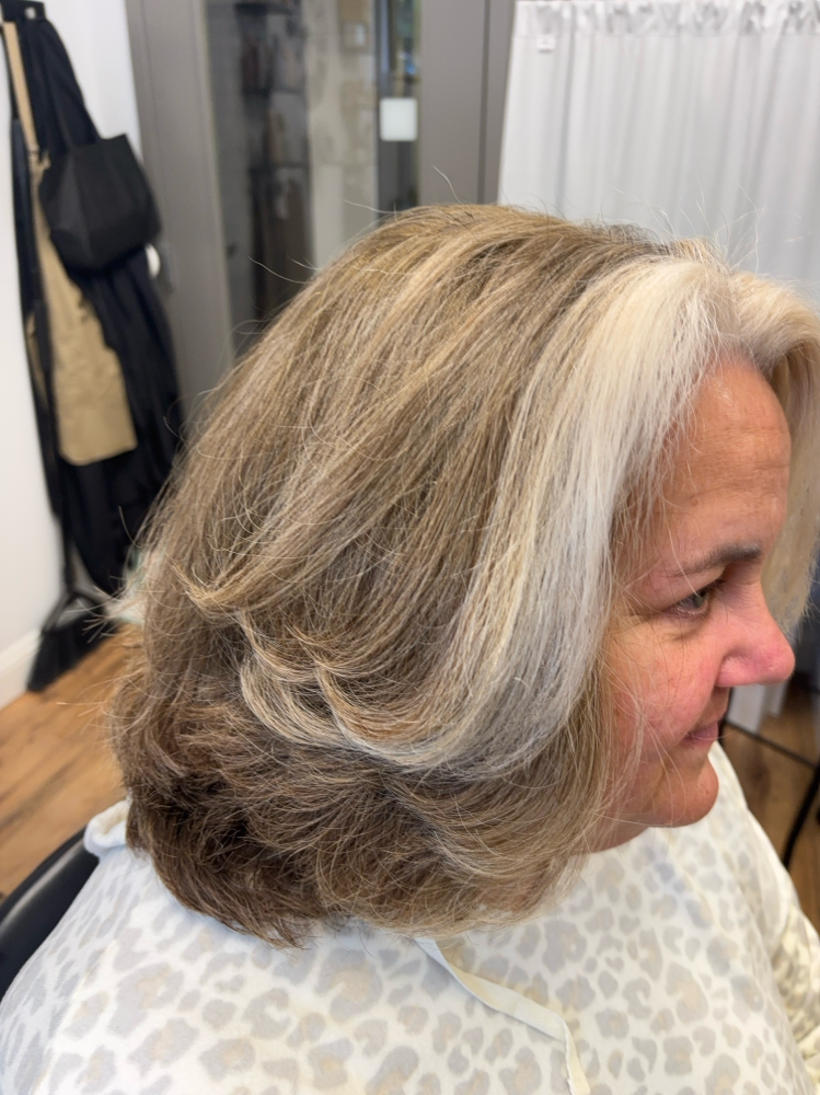 Fast Foils at Hair Haus inside Earth Angel Spa & Salon in Cottleville, MO