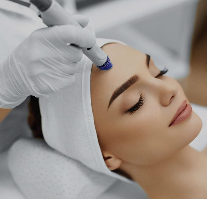 Diamond Dermabrasion 💎