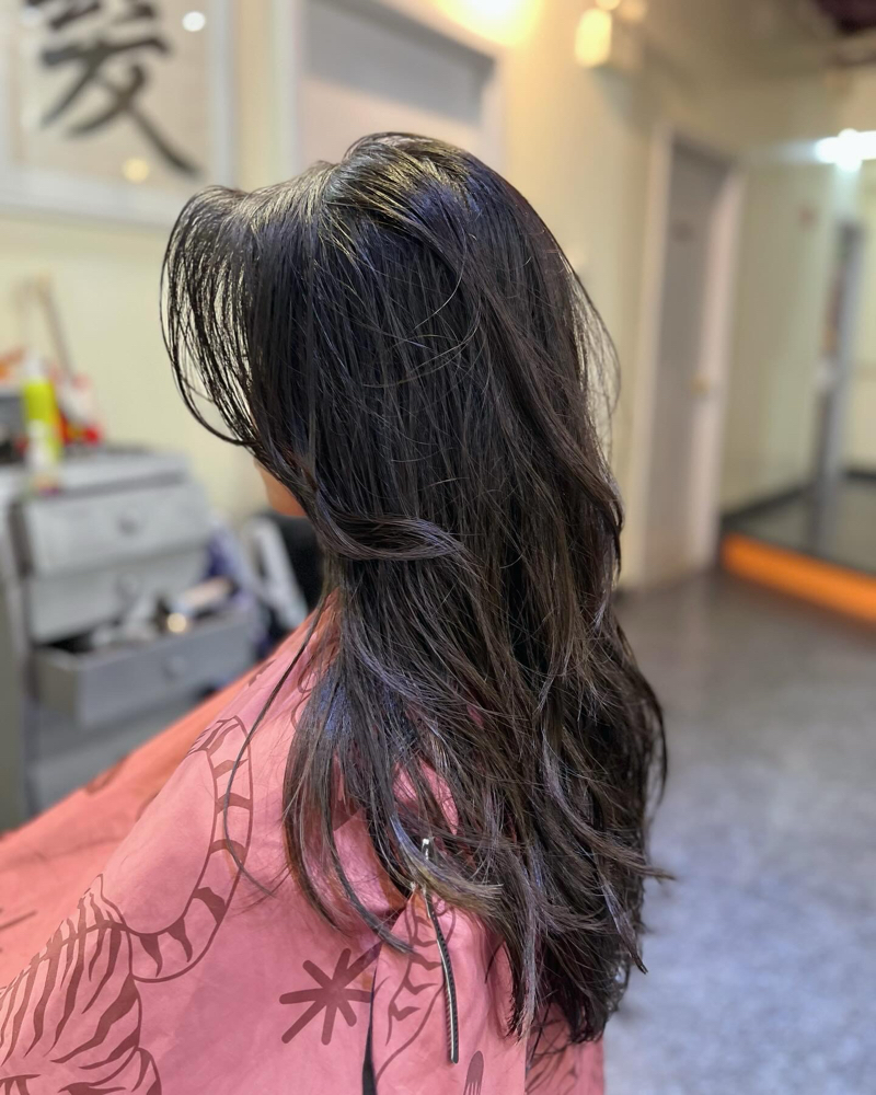 LONG Haircut (includes wash&dry)