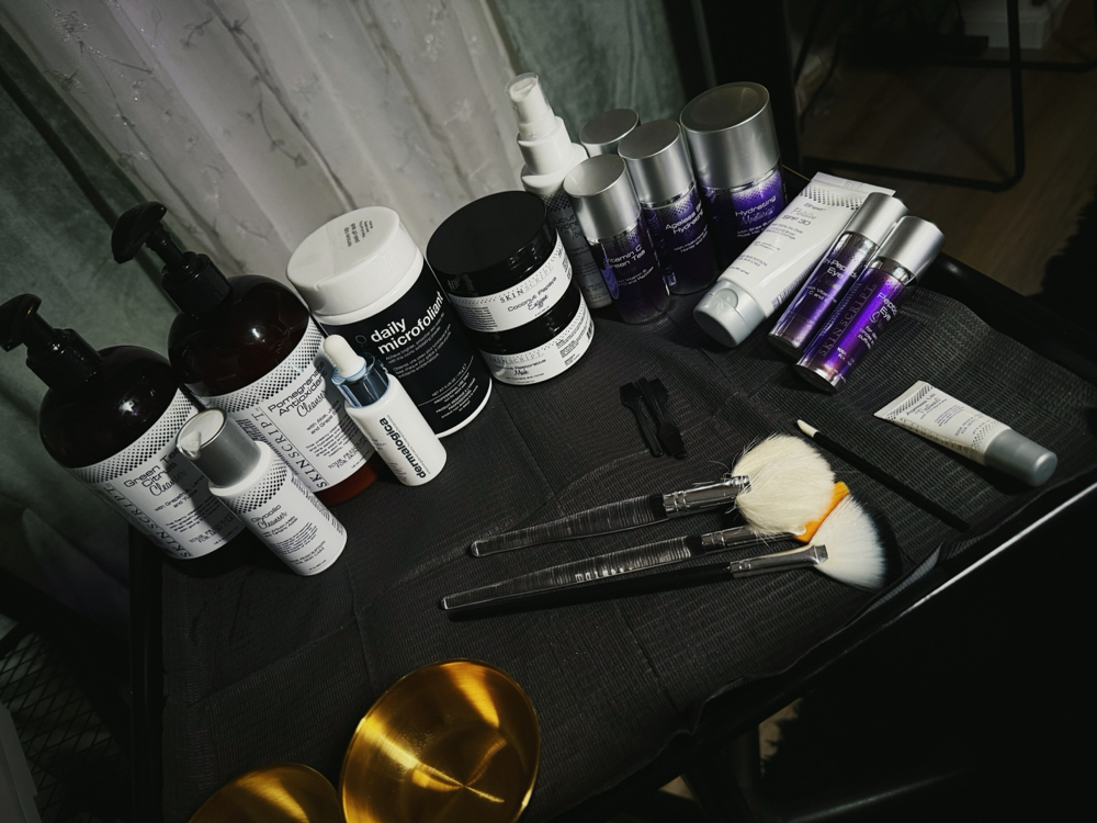 Mini Facial & Hand Treatment