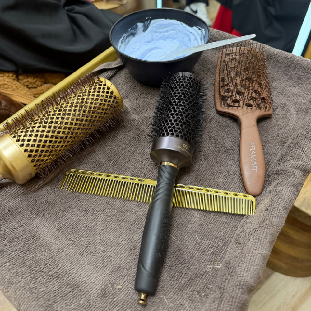 Hair Consultation at Sammi Love Bleach Studio in Mcallen, TX