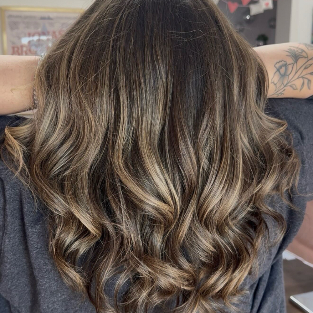 Dimensional Colors at Beauty By Whitley in Rainbow City, AL