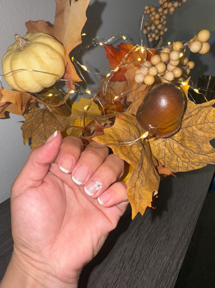 Rubber Nivelador Gel at Leidy Cornelio Spa in Aurora, CO