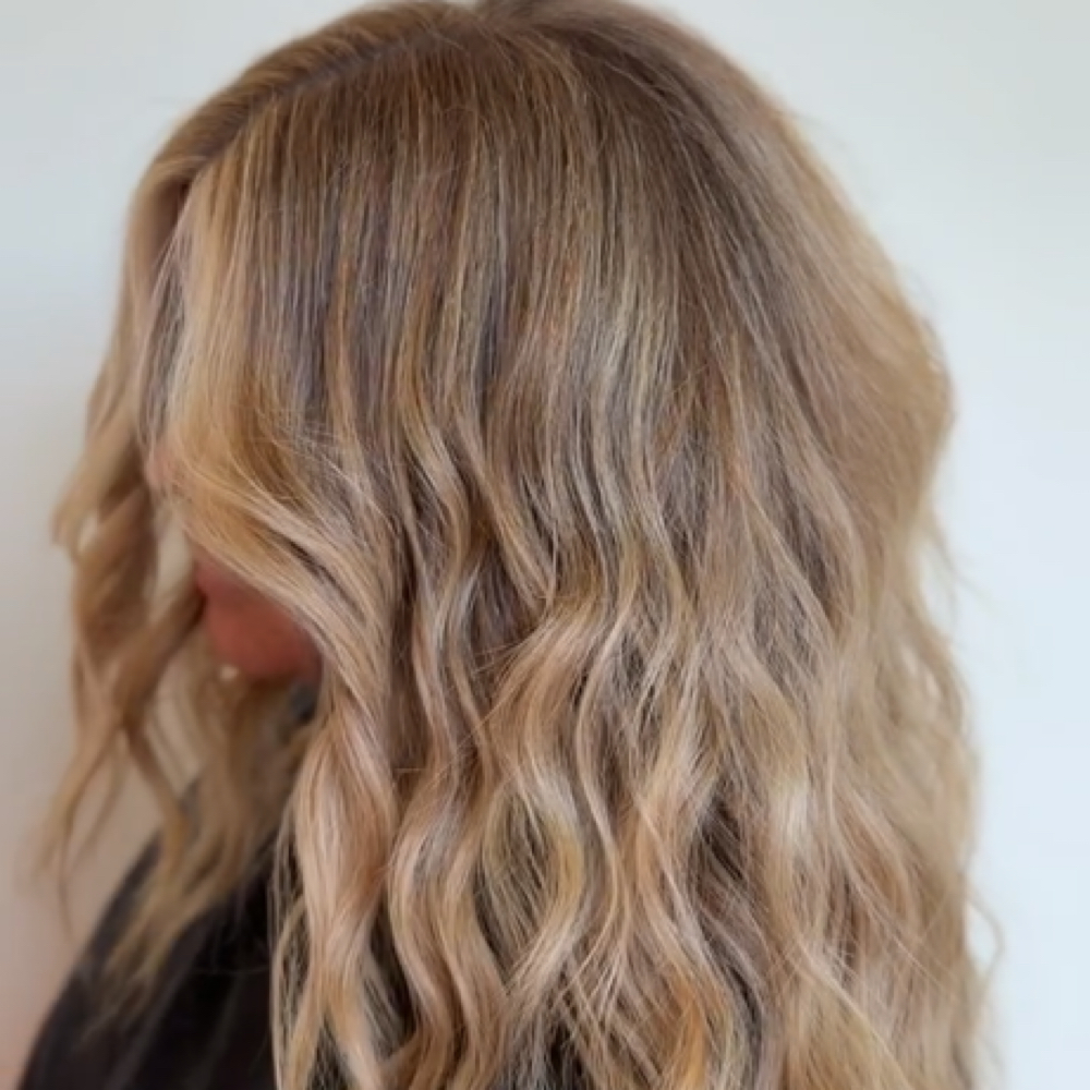20 Foil Highlight at Hairbyoakleyyy in Lehi, UT