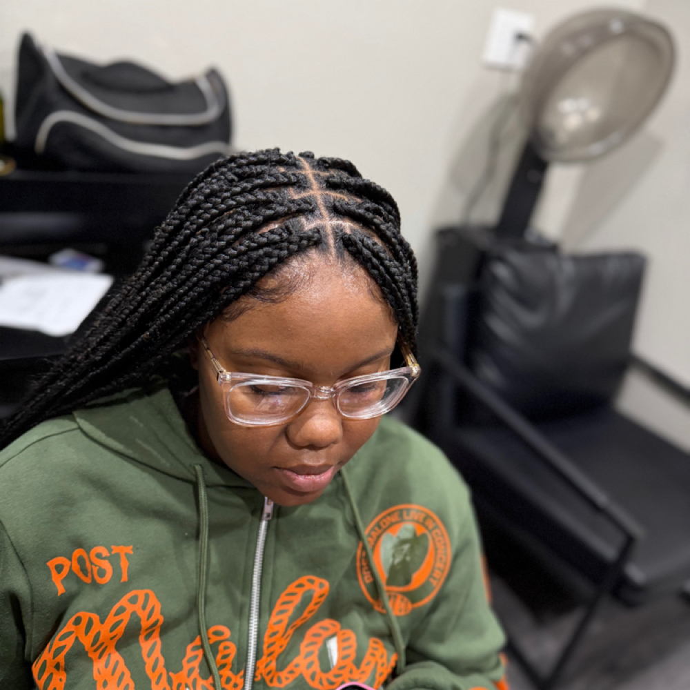 Smedium Traditional Box Braids at Harmobeauxhair LLC in Portsmouth, VA