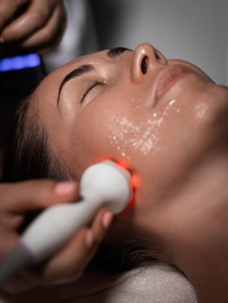 Facail + rejuvenation, facial care