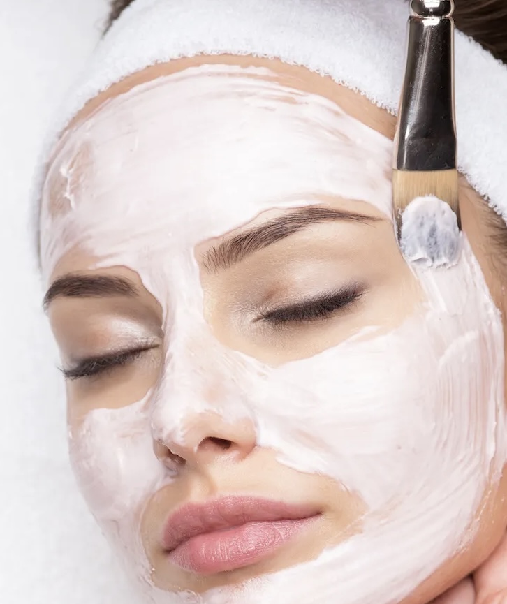 BRIGHTENING/VITAMIN C FACIAL