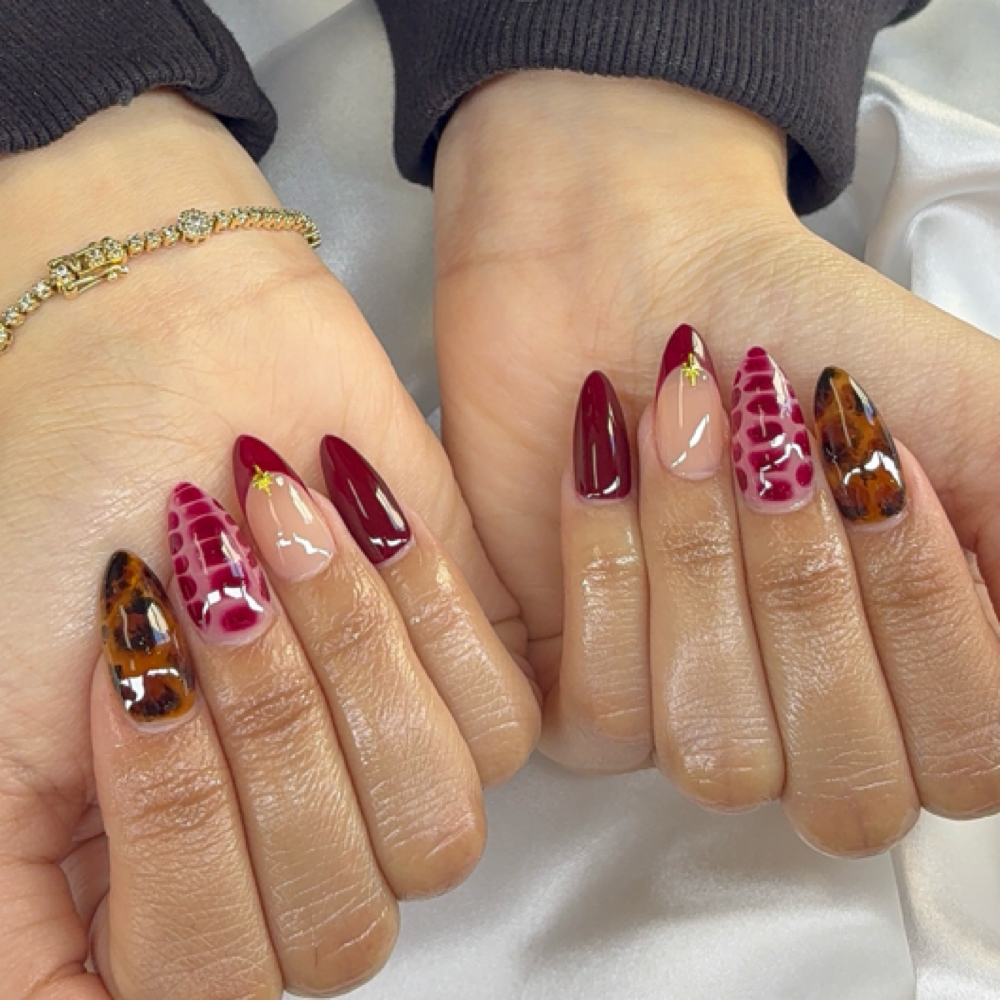 2 Tier Design at Nailsxlit in Martinsville, VA