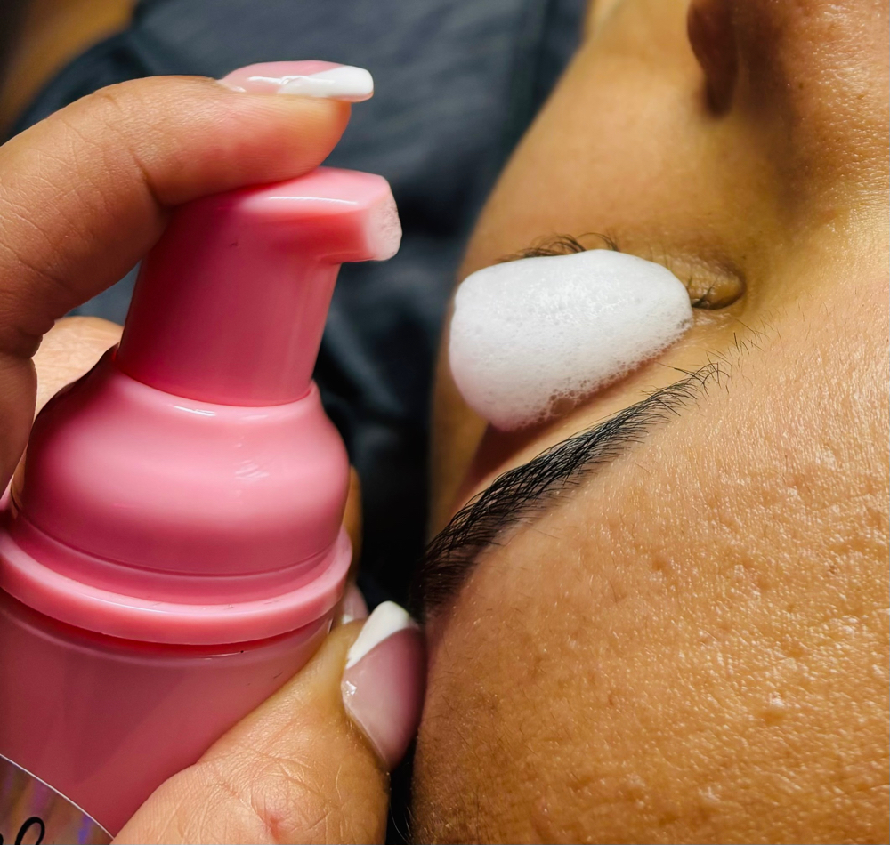 Free Lash Bath