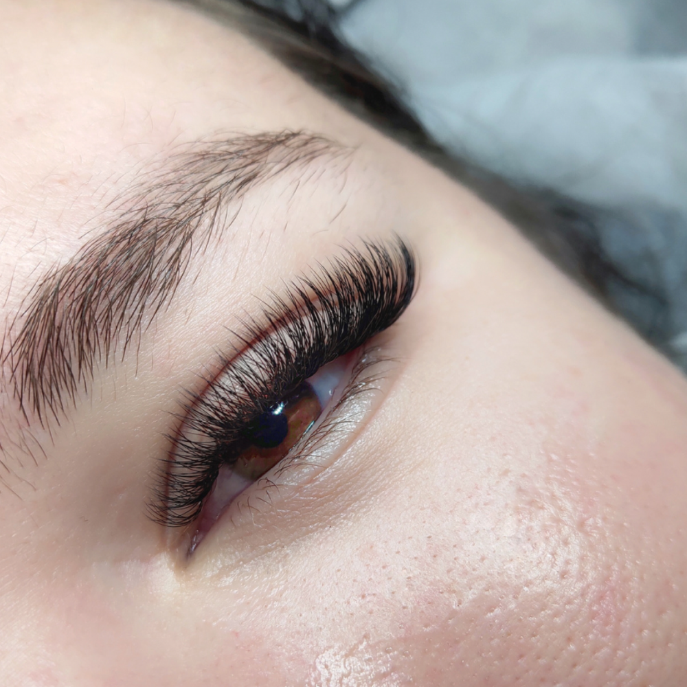 Classic Set at Kroloe Beauty in Hartford, CT