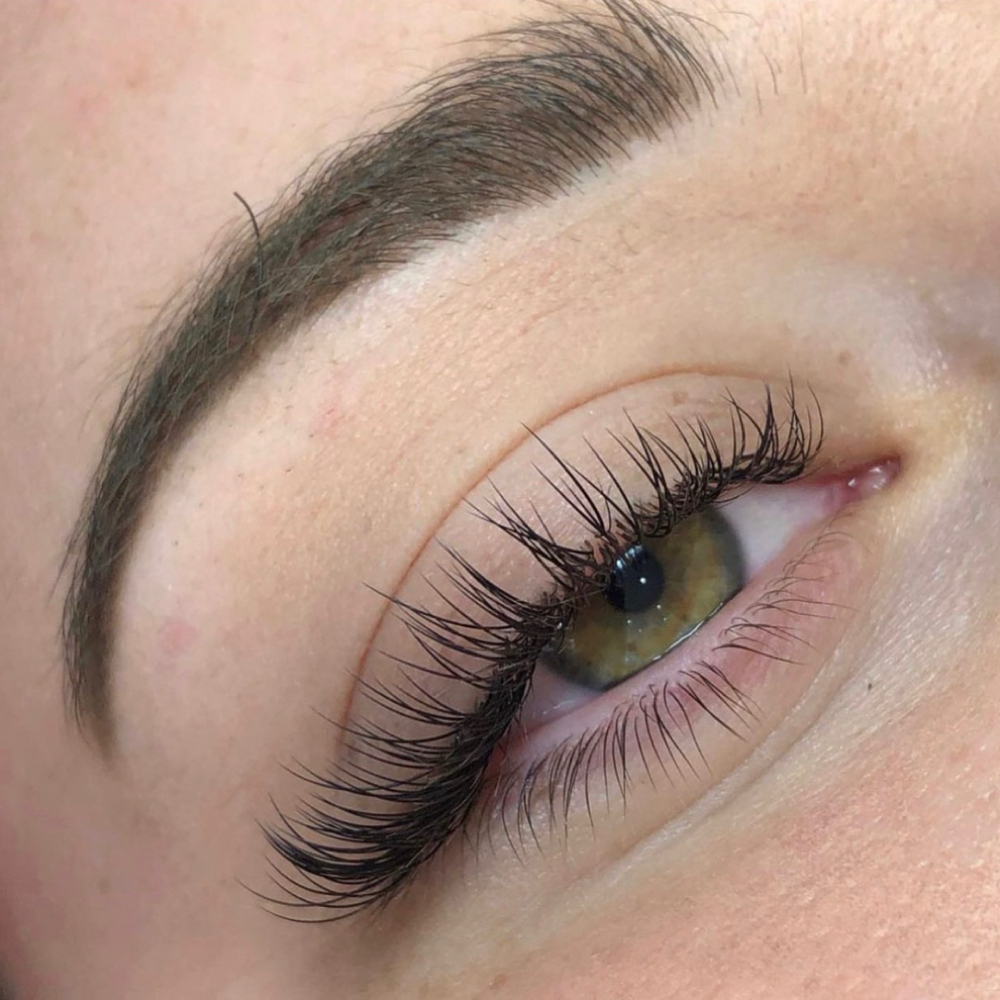 One Hour Individual Fill at Lash Bar in Preston, CT