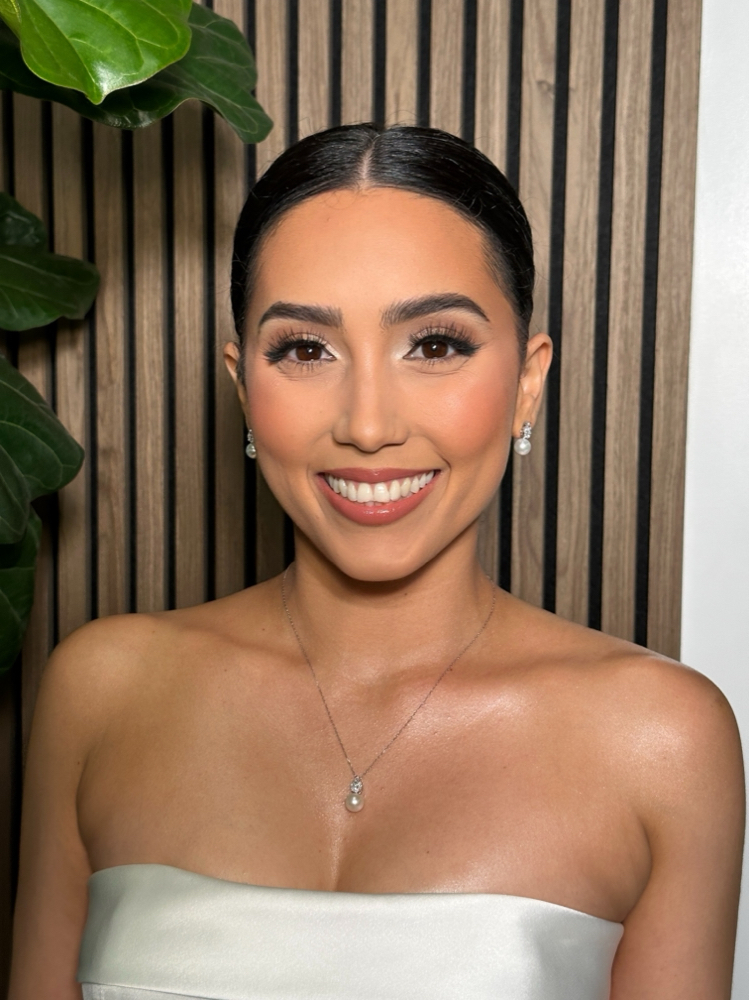 Makeup (AT HAIR SALON)