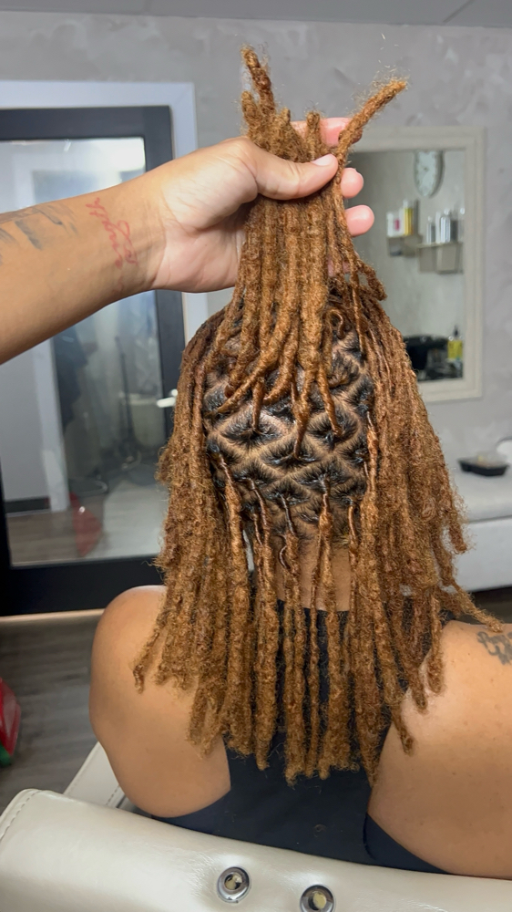 Retwist (75ct or LESS) at DHouse of Locs in Charlotte, NC
