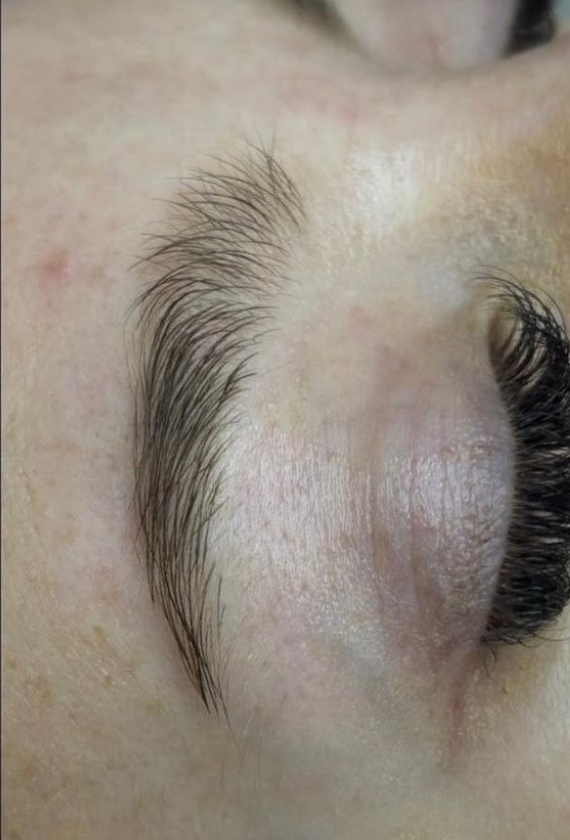 Brow Lamination and Tint