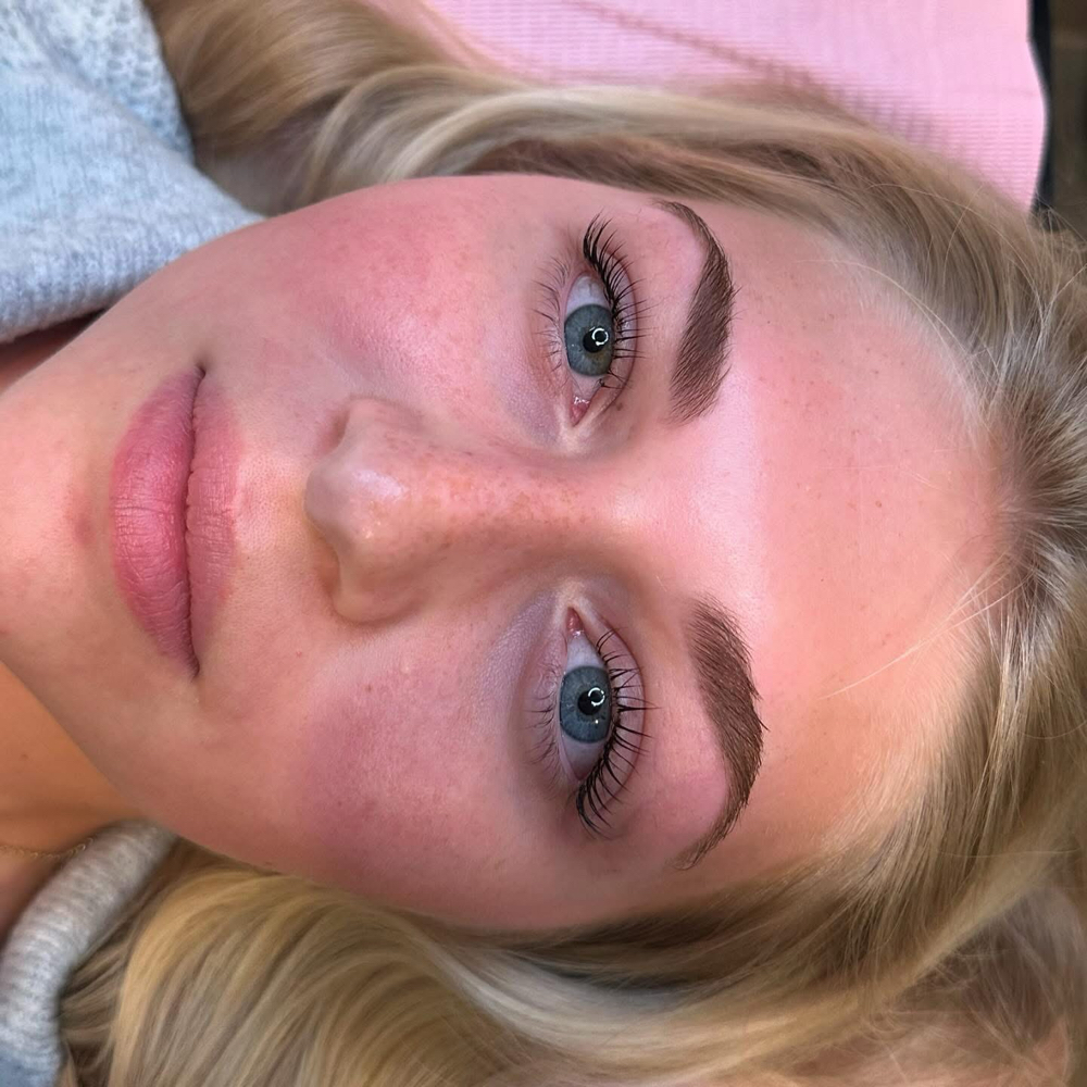 Lash Lift + Tint