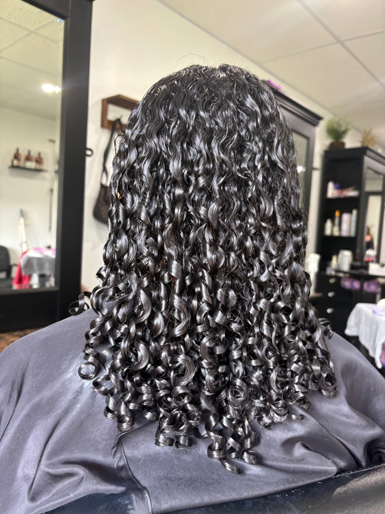 Shampoo and Style