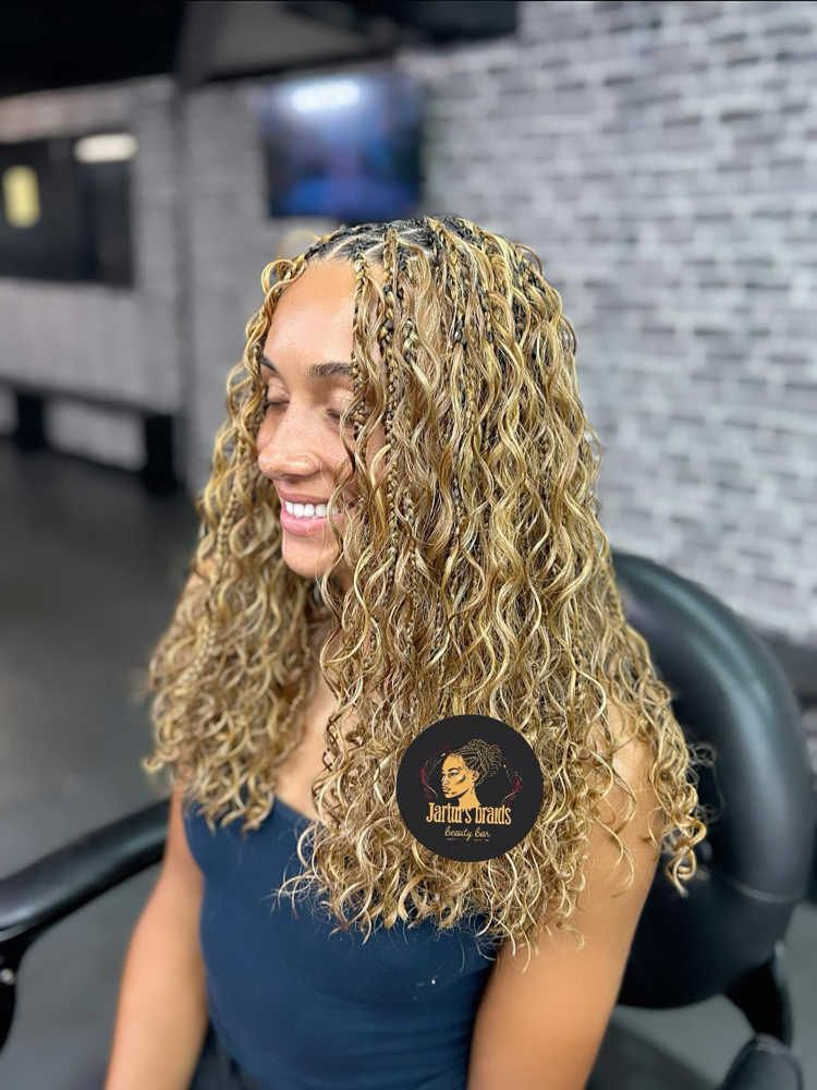 ✨ Boho Knotless (Shoulder Length) at Jartu's  Braids beauty bar 🇱🇷 in Monroe, LA