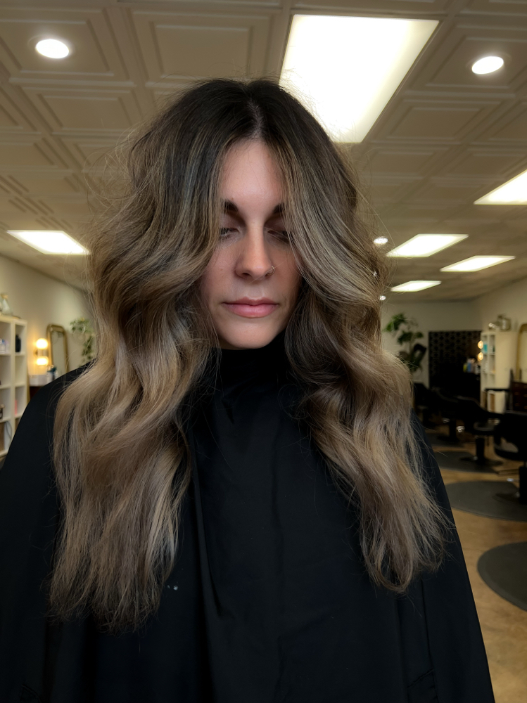 Touch Up/ Partial Blonding