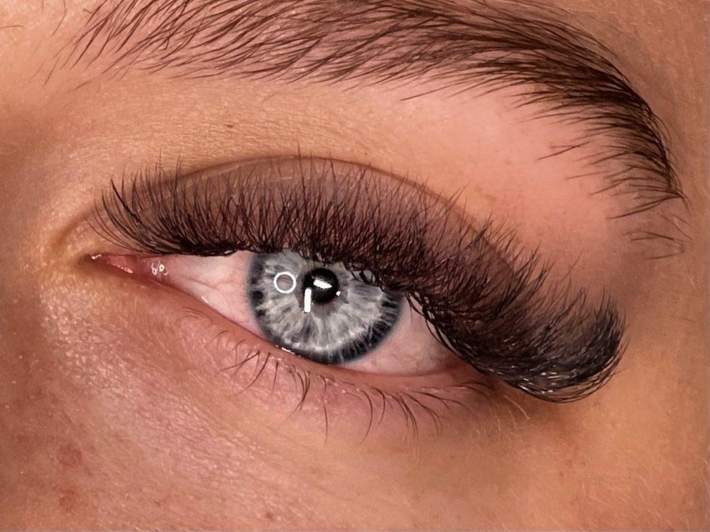 Volume lash extensions