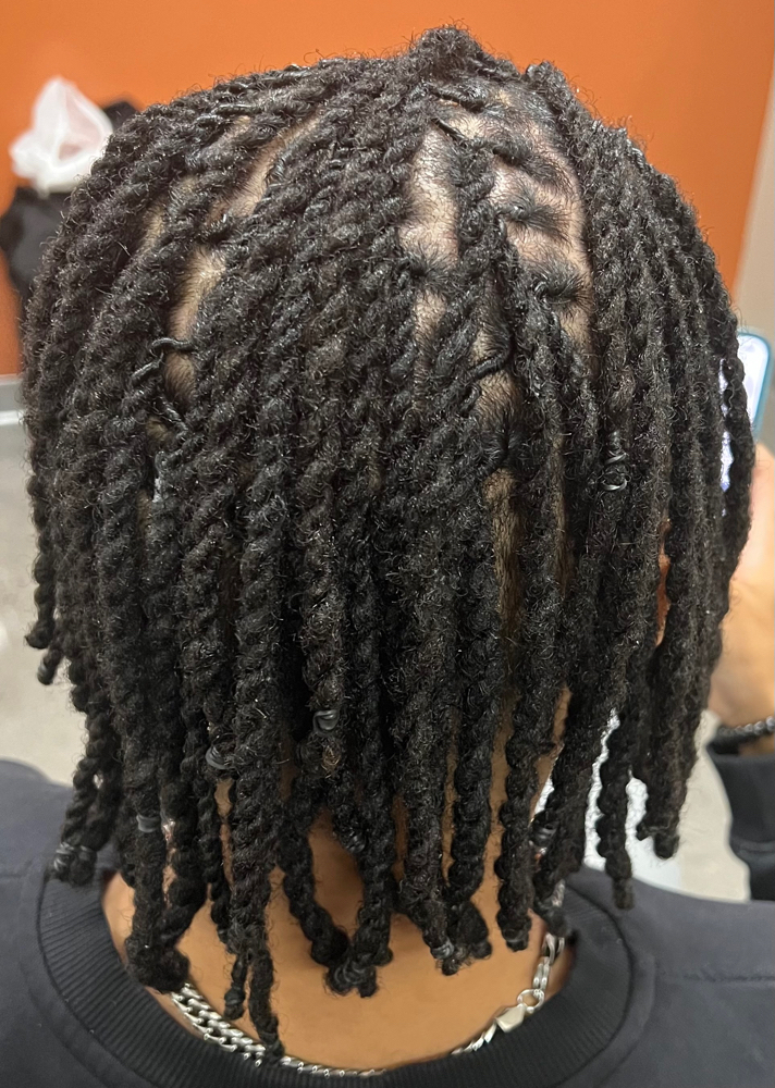 Loc Retwist and Two-Stand