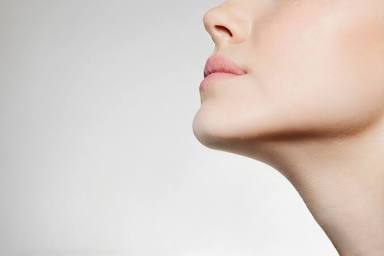 Facial Waxing - Nose