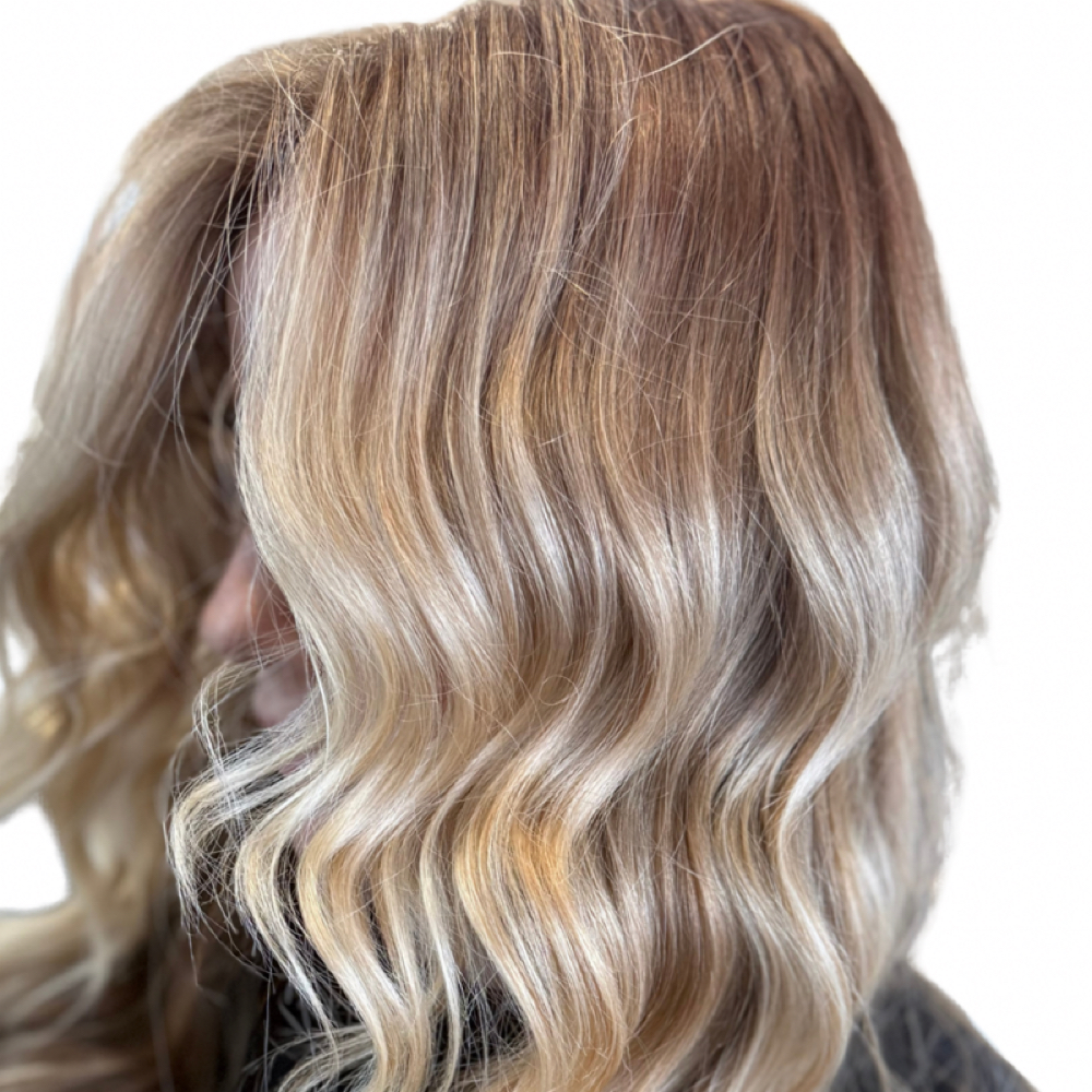 Gloss Refresh at Cosmic Beauty in Middleburg Heights, OH